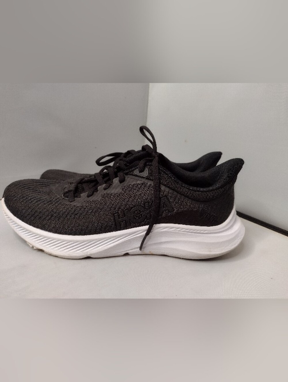 Hoka One One Solimar  Sneakers Women 9B Black Running Shoes Trail YY